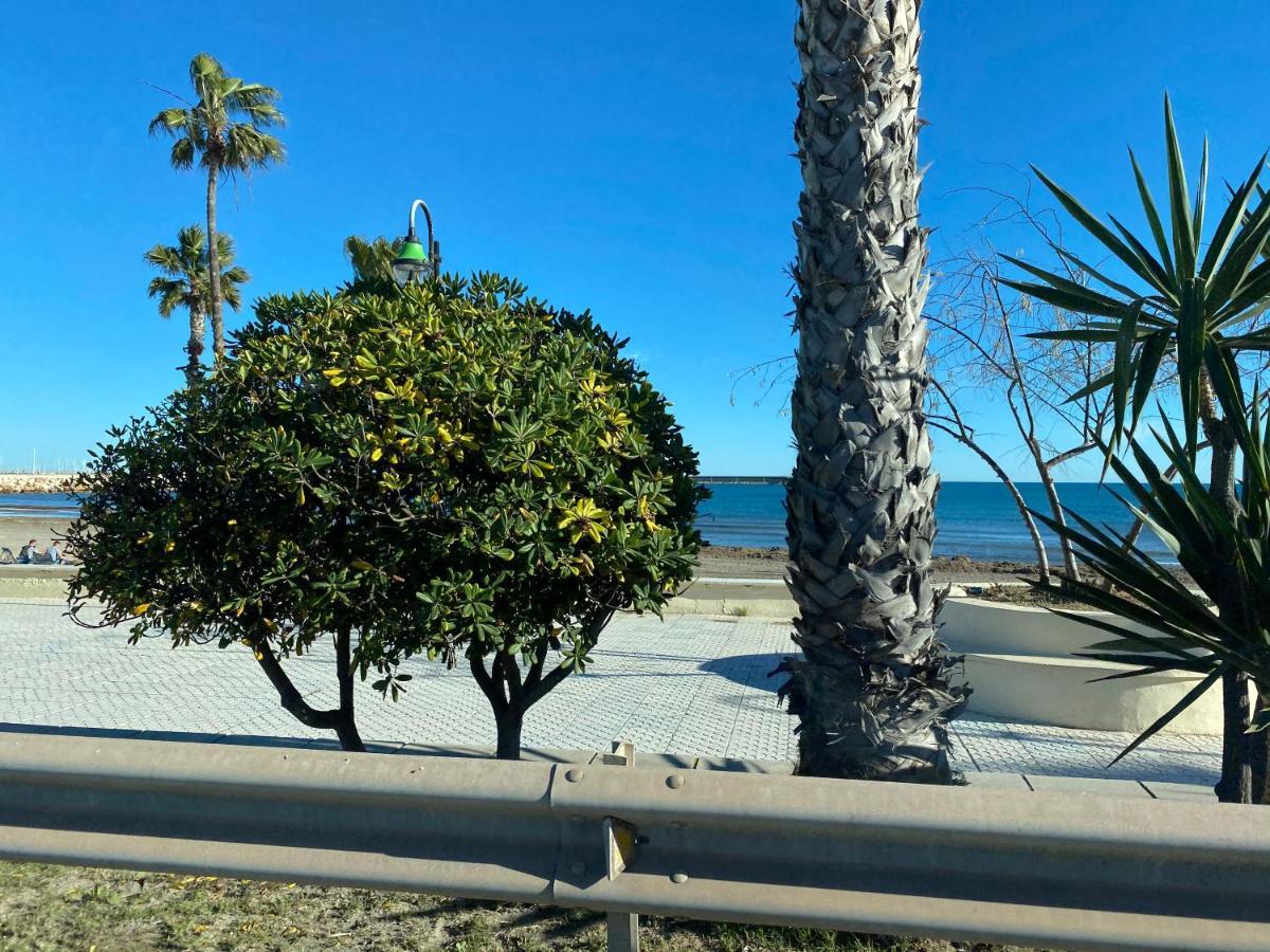 Apartamento Pod Papugami Torrevieja Bagian luar foto
