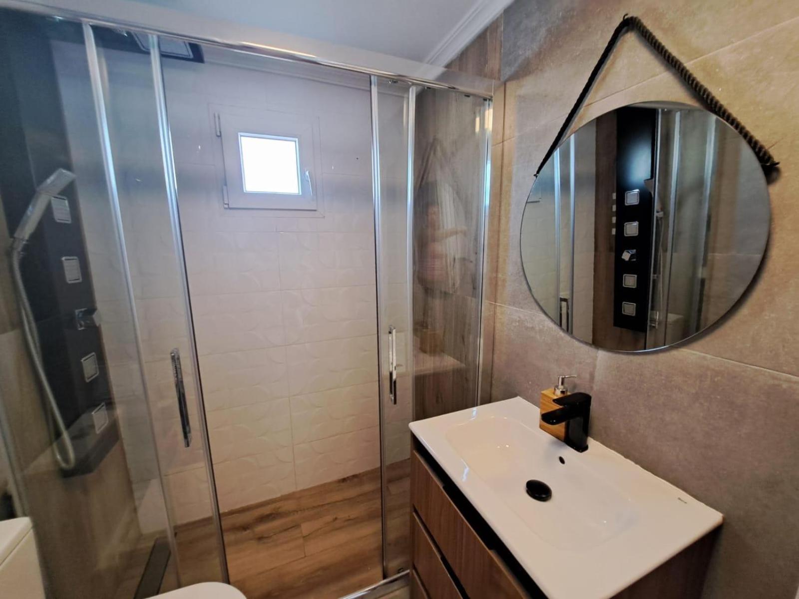 Apartamento Pod Papugami Torrevieja Bagian luar foto