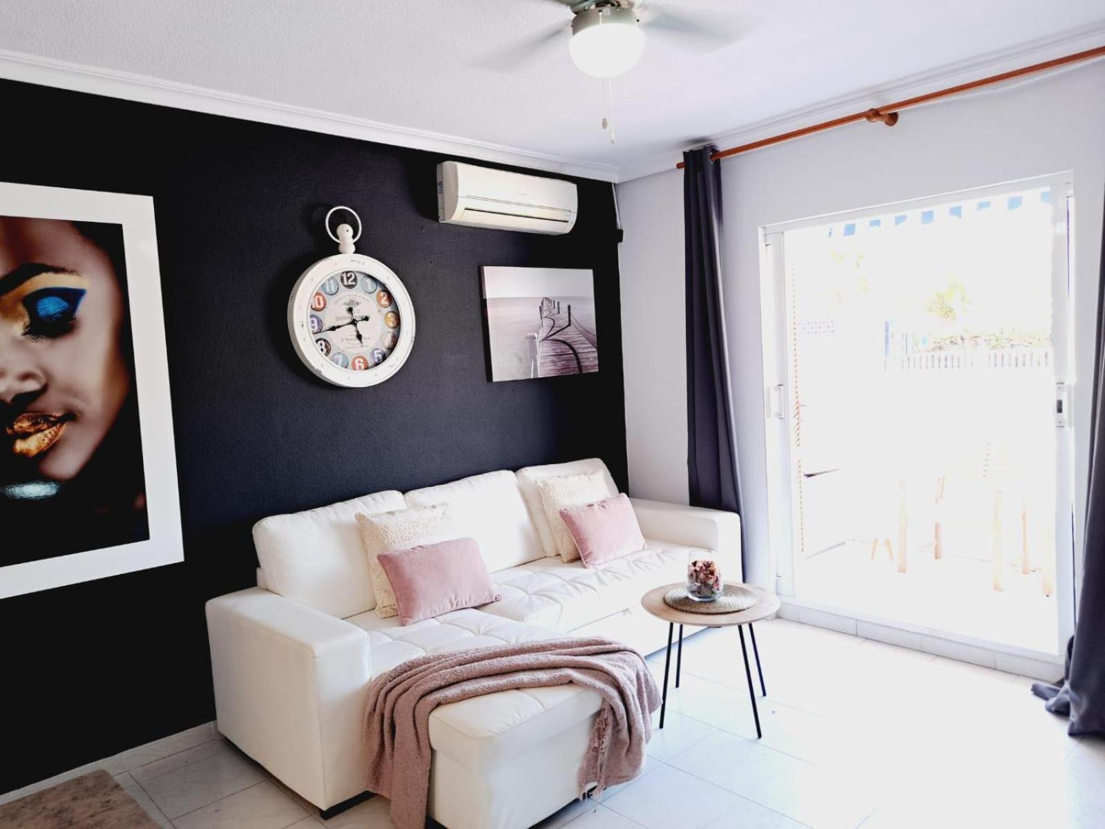 Apartamento Pod Papugami Torrevieja Bagian luar foto